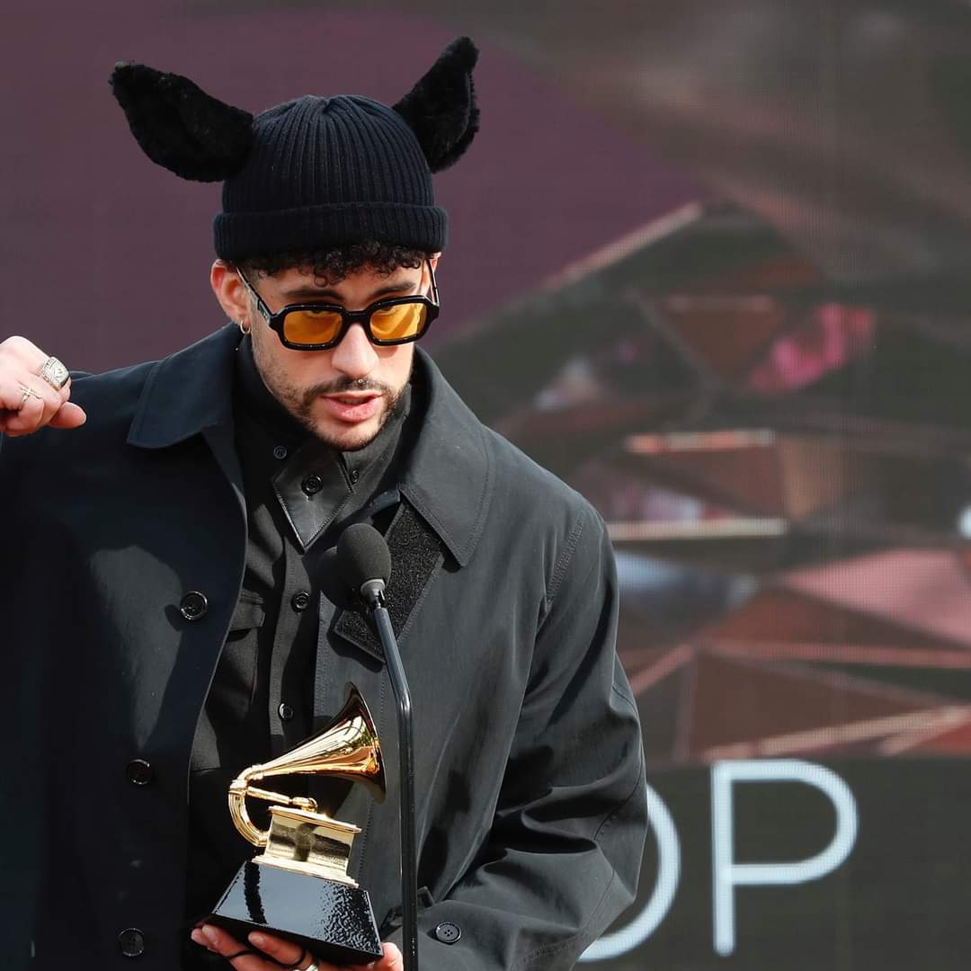 бенито антонио мартинес окасио. Bad bunny фото. жижа bad bunny. Fotos de bad bunny. бенито антонио мартинес окасио.