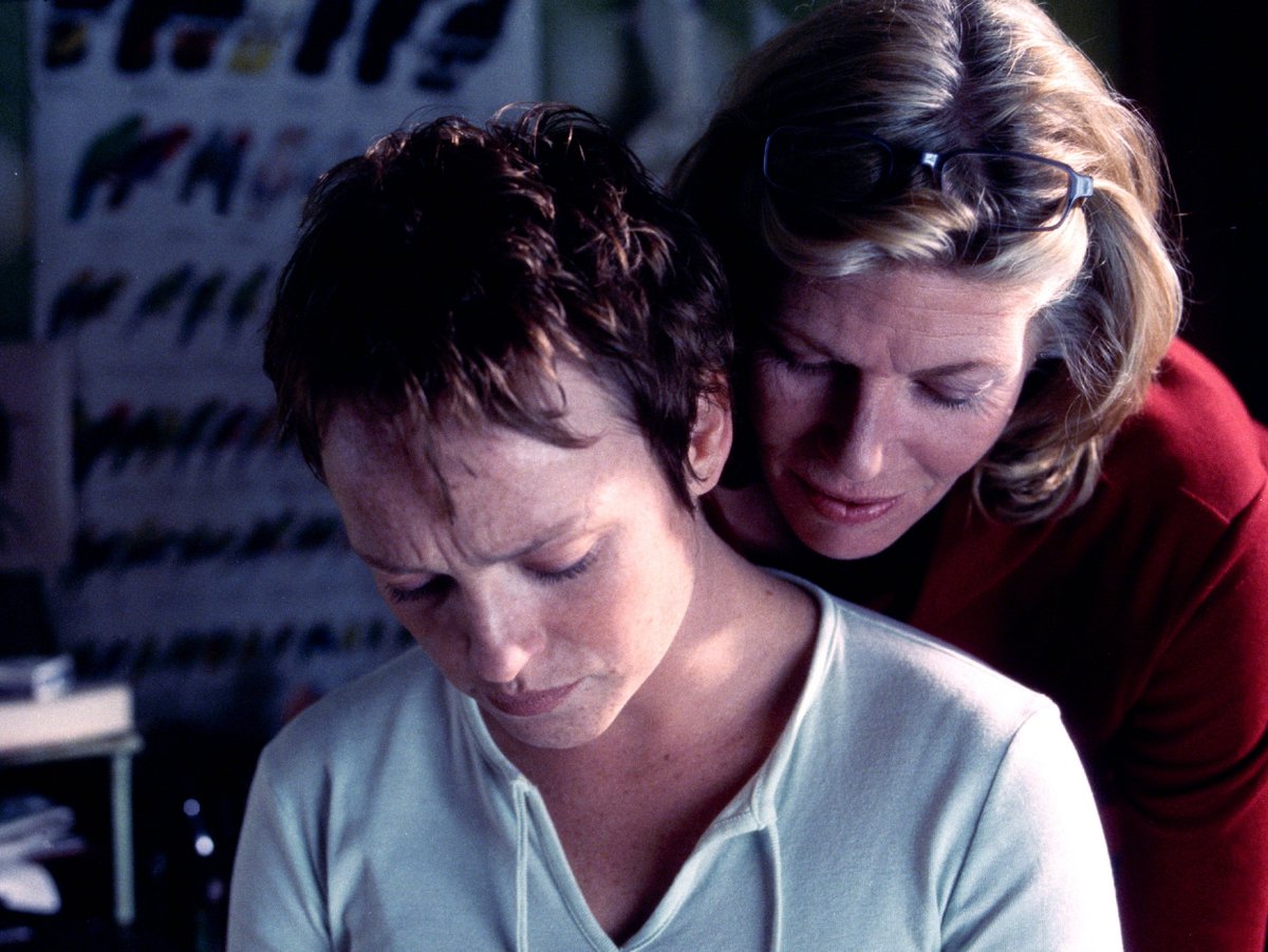 What's your earliest memory of an Australian film or TV series with a queer character or story? Let us know in the comments, and we’ll include them (anonymously) in our project report. 
Take our survey for your chance to win one of five $100 gift vouchers. bit.ly/ausqueerscreen