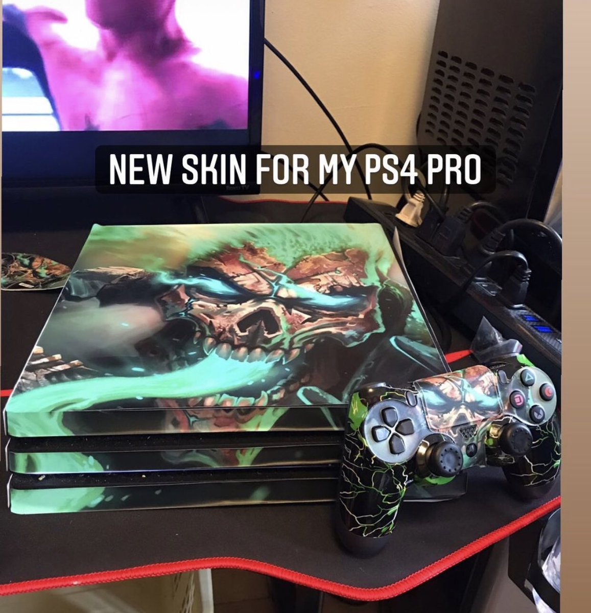 Real_ThaiZeo's tweet photo. My new gaming skin is so mf dope #gamer #skin #greengang #gta #ps4 #sony #sonystock #PlayStation https://t.co/Cienr1Re0w