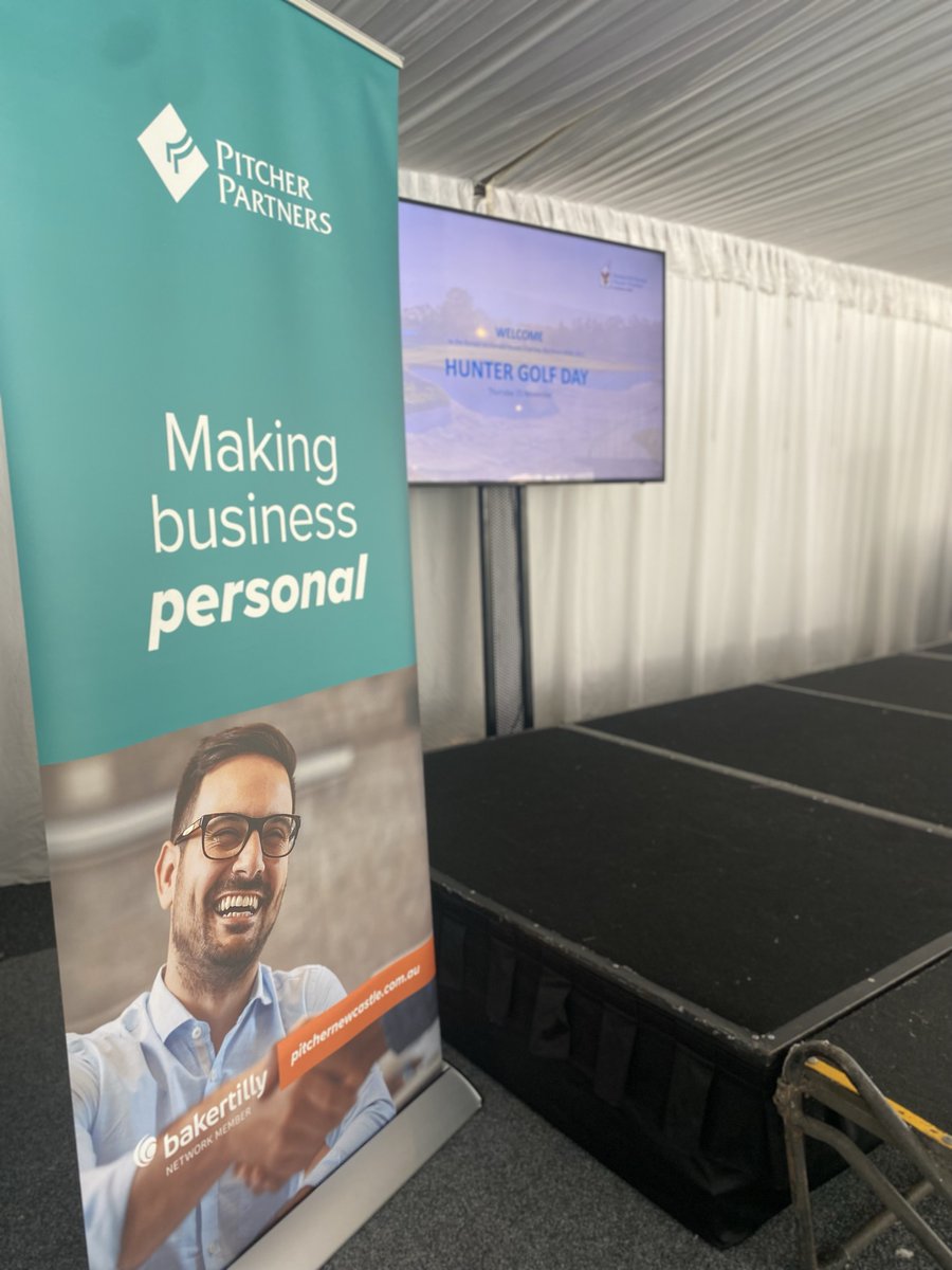PitcherNH's tweet image. Ronald McDonald House Newcastle recently held their Hunter Golf Day. Despite the wet course everyone had a great day and supported the fundraising through silent auctions.
We are proud to be a lunch sponsor for this charity event.
#pitcherpartners #RMHC #accountants #newcastlensw