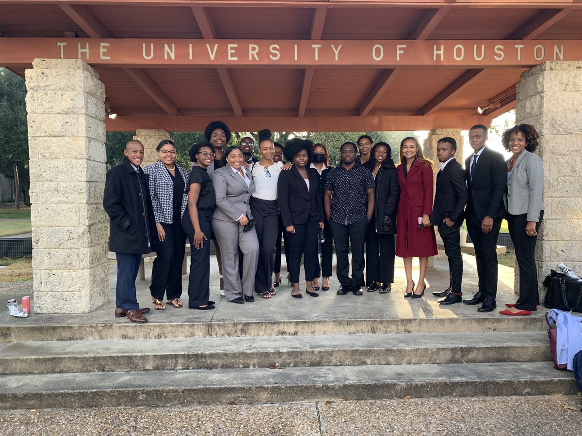 Dillard University’s Mock Trial Team tweet media