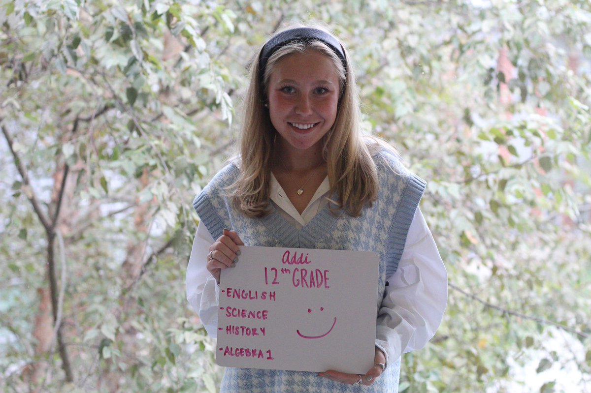 SPOTLIGHT TUTOR
Introducing Addi: Addi loves spending time with friends, going to the beach and snowboarding! She is involved in Kellam’s NHS and holds a leadership position within the chapter. 
Stop by the peer tutoring center to say hi to Addi and the rest of our peer tutors!!