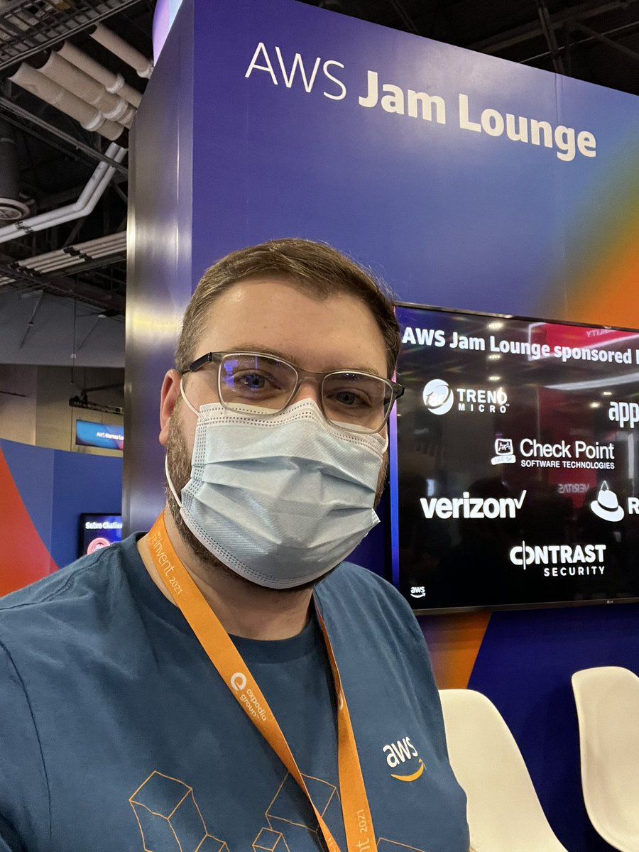 mtburge_'s tweet photo. Had such fun today at the AWS Jam Lounge booth talking with customers, and colleagues about jams, even gave away a few prizes to those who completed. Looking forward to seeing those who are attending the Speciality Jam sessions tomorrow at the Wynn. #aws #reinvent2021 https://t.co/8cofaouJwG