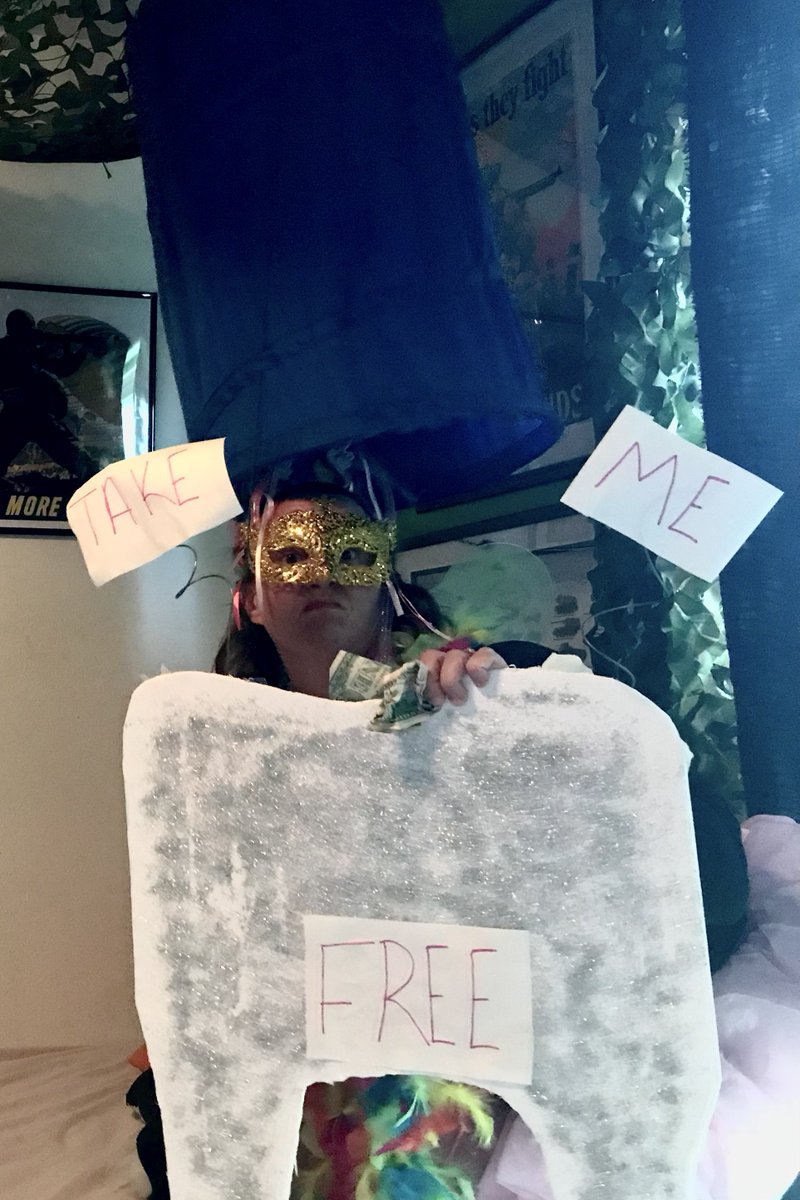 GottaBeCrazy2's tweet photo. Happy National Tooth Fairy Day! #NationalToothFairyDay
#GISH2021 #Item63: The tooth fairy gives money to millions of kids, so she's got to be carrying tons of money at any given point. Set a trap for the tooth fairy so you can catch her and steal her dough. #GISH https://t.co/eOx61031cO