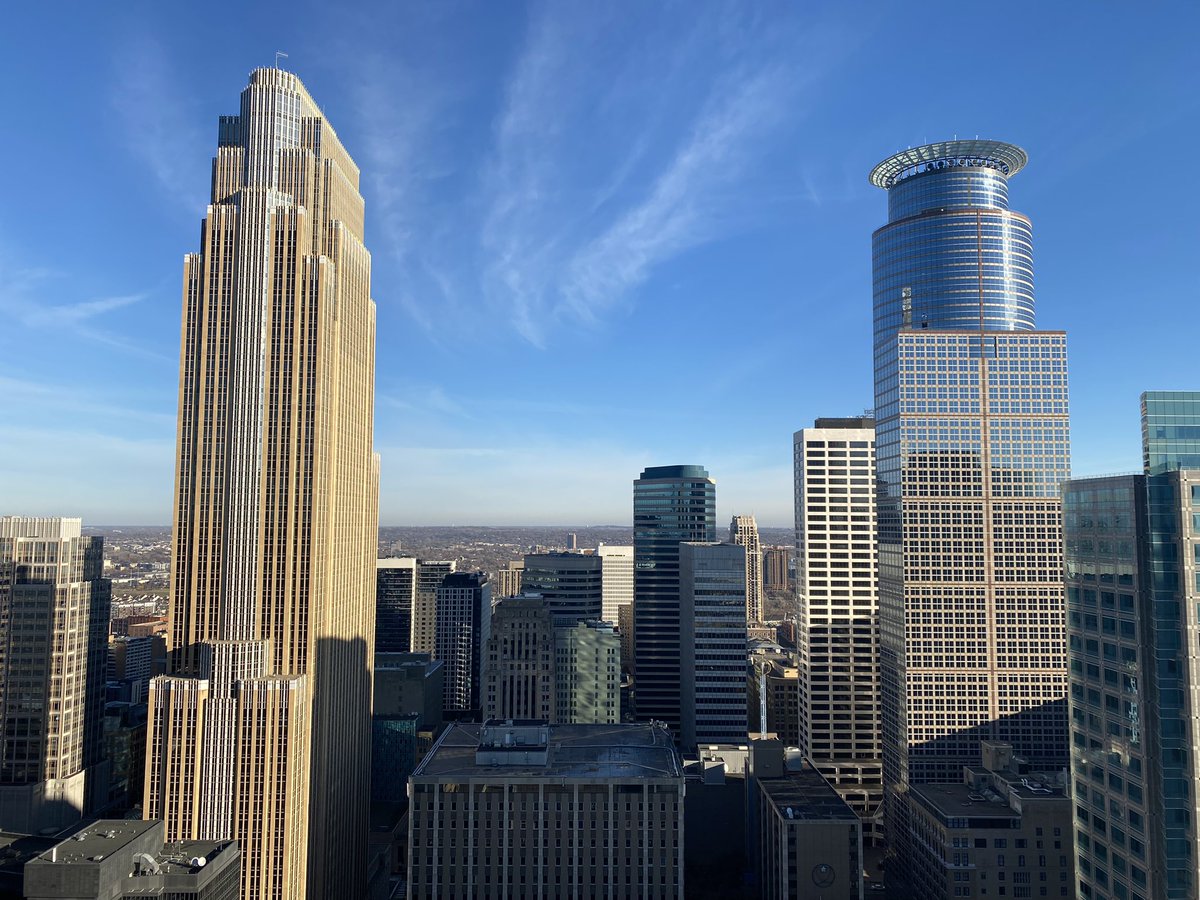 JDLauritsen's tweet photo. The top of the Foshay Tower. #wcco #findingminnesota https://t.co/HdX0LNzm9H