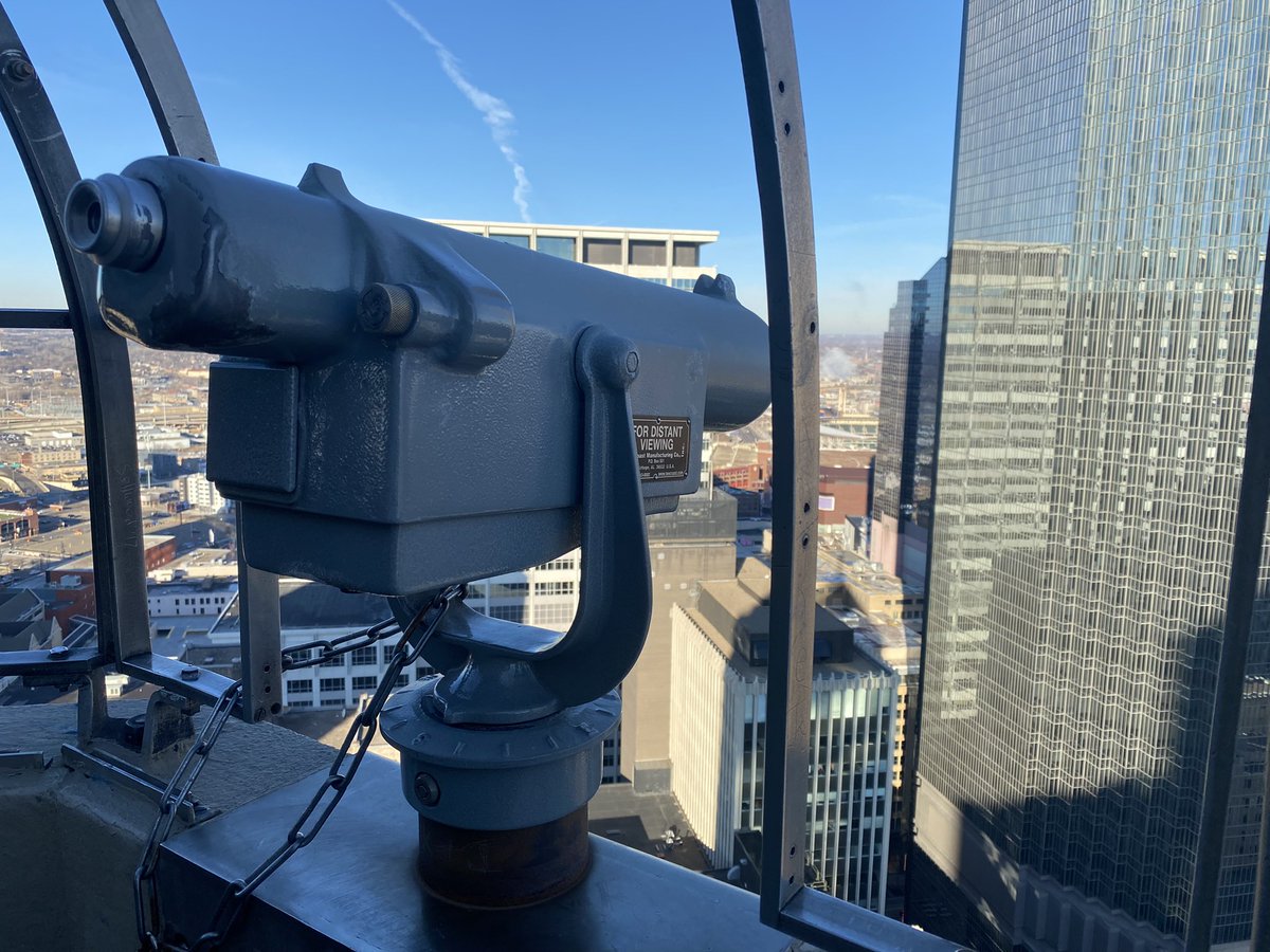 JDLauritsen's tweet photo. The top of the Foshay Tower. #wcco #findingminnesota https://t.co/HdX0LNzm9H