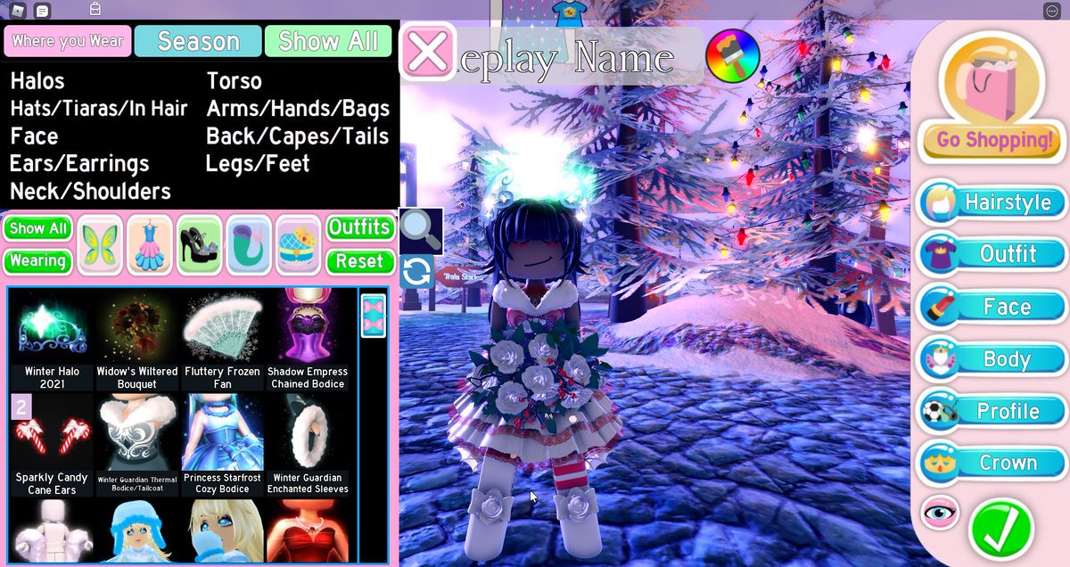 lemiyua's tweet photo. GUYS I JUST WON THE NEW HALO OH MY LORDY LORD #RoyaleHighHalo #Cybertea @cybernova @stixxntricks @LeahAshe https://t.co/hguJJtMMR4