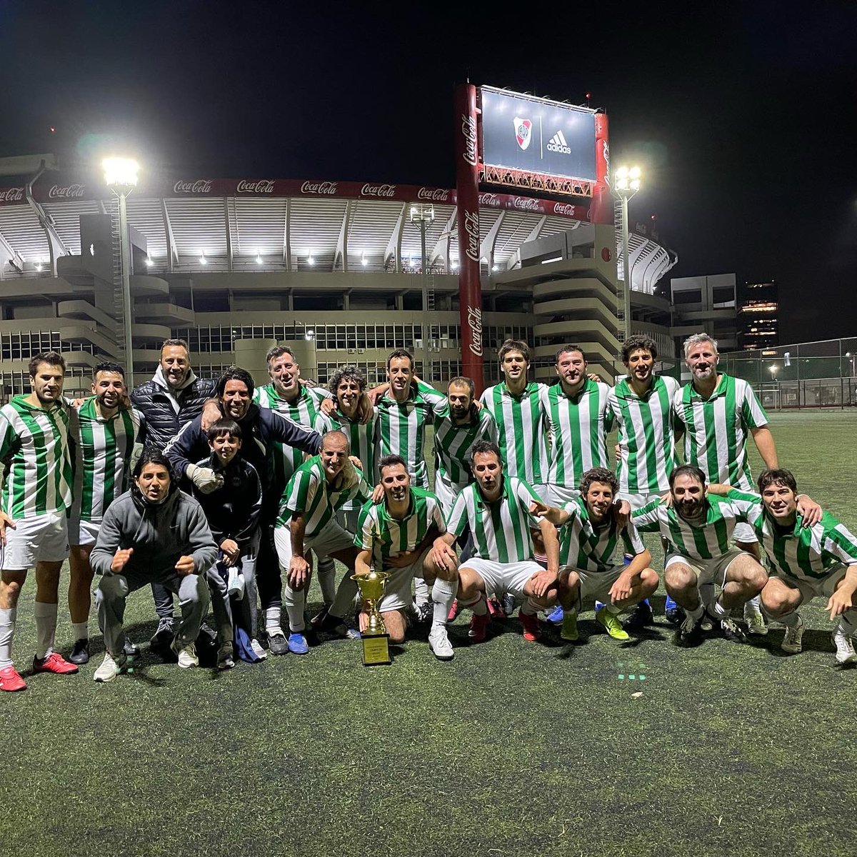 🏆 Final Senior A:

📍 Brasil 🇧🇷 2 - Croacia 🇭🇷