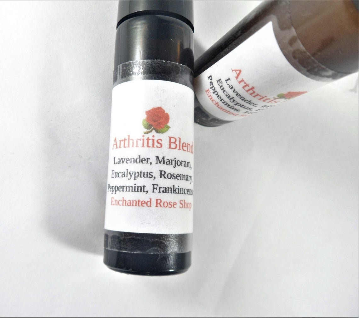EstersDoilies's tweet image. RT @valleerose24: Arthritis Essential Oil Blend #arthritishelp #pottiteam
b.link/hssfc
#