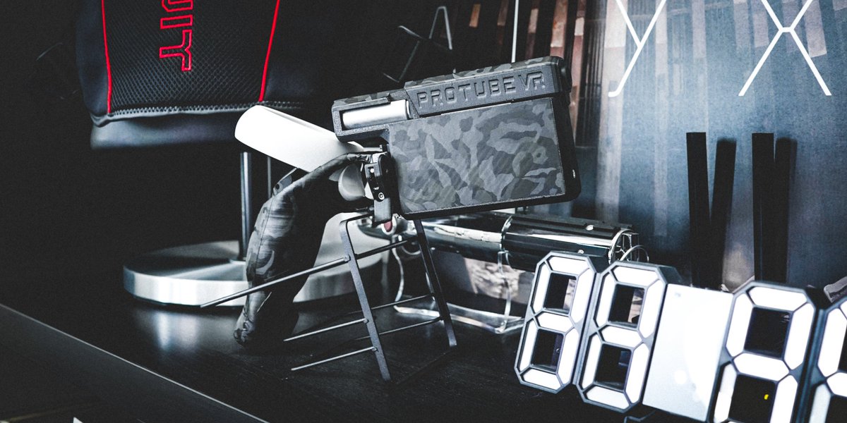 vr_zak's tweet image. Custom camo #ProVolver #VR #VRGaming #VirtualReality #ProtubeVR #OculusQuest @ProTubeVR