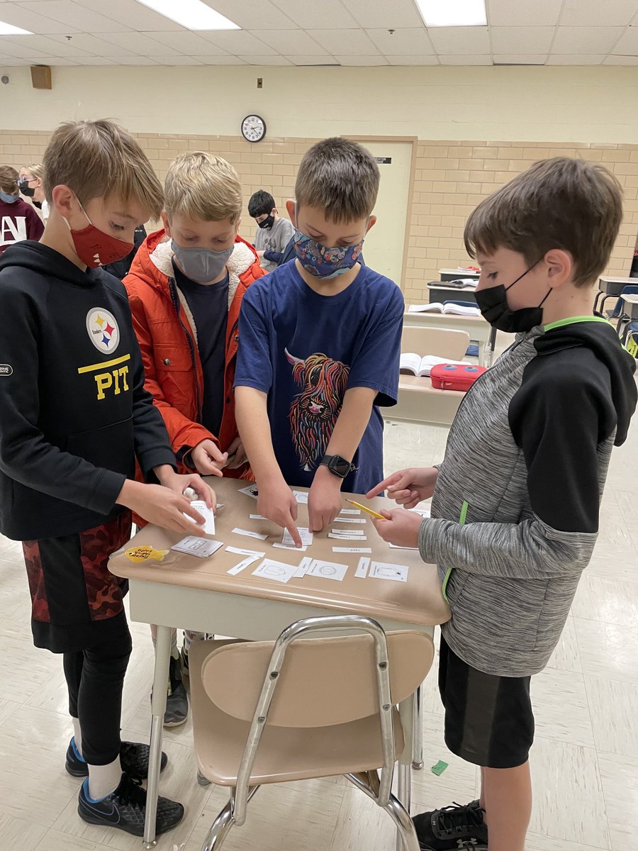 MrsLisaSchultz's tweet photo. Students identify which unit is closest to the length, volume, weight, or mass of a given object. #customaryunits #metricunits #rfes @missyfanshaw https://t.co/x0LW8FpisO
