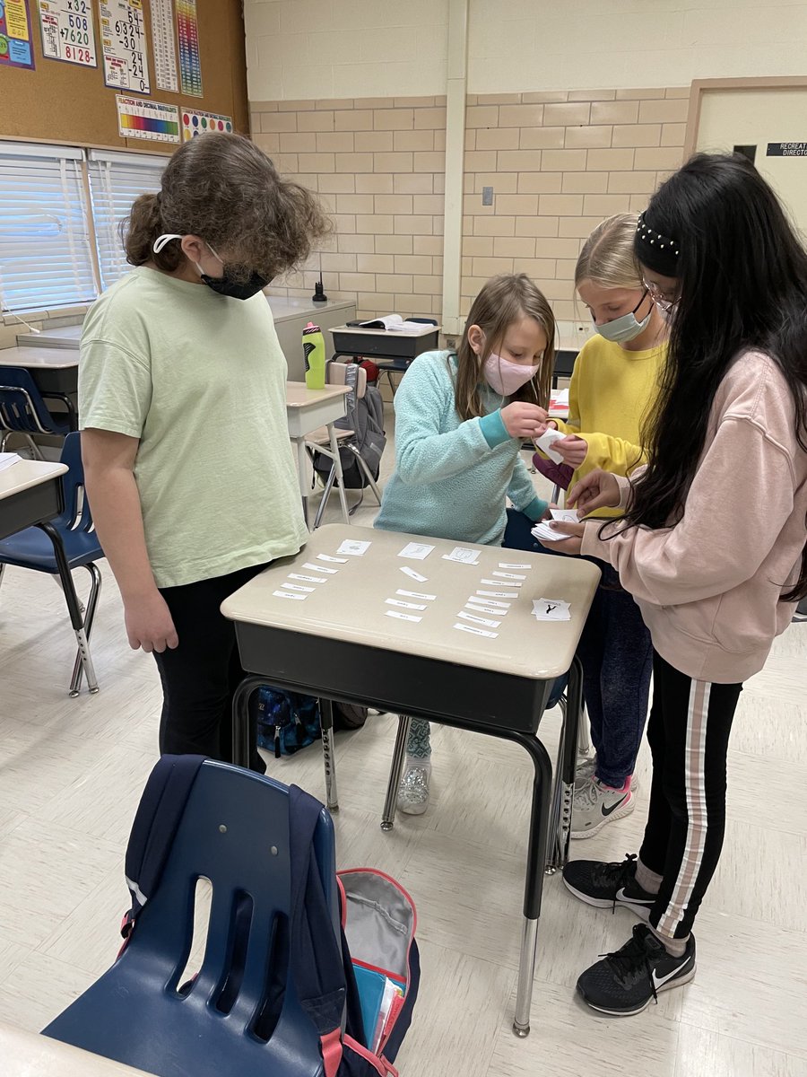 MrsLisaSchultz's tweet photo. Students identify which unit is closest to the length, volume, weight, or mass of a given object. #customaryunits #metricunits #rfes @missyfanshaw https://t.co/x0LW8FpisO