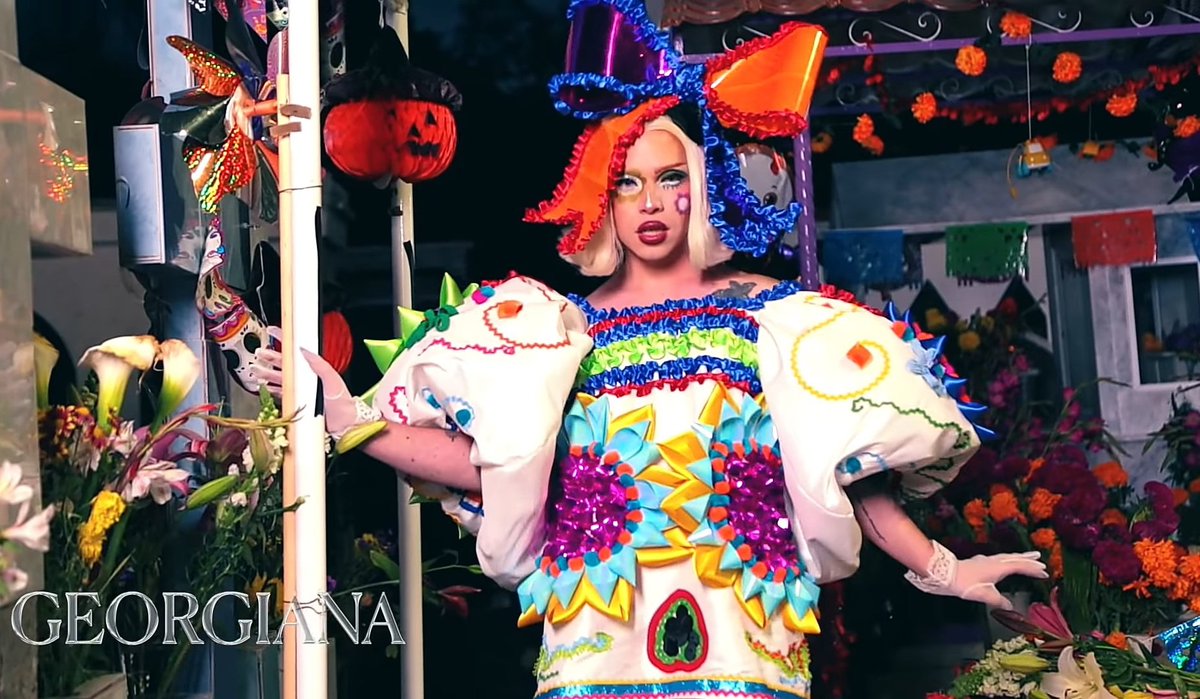 gachosmx's tweet photo. ¡UNA REINA! 💖 

Look de Georgiana [ @itsgeorgieboy1 ] para el capítulo 11 de LMD4 “Día de Muertas” 💀✨. https://t.co/1tii10O1XM