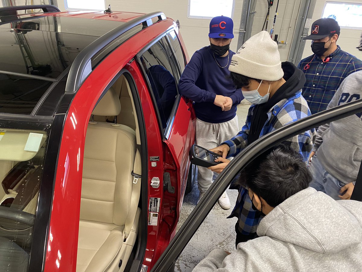 WHS Automotive tweet media