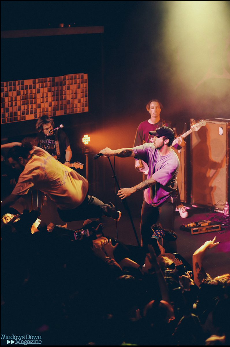 WindowsDownMag's tweet image. LIVE PHOTOS: @CitizenMi’s Captivating Sold Out Berkeley Show
windowsdownmag.com/post/669342120…