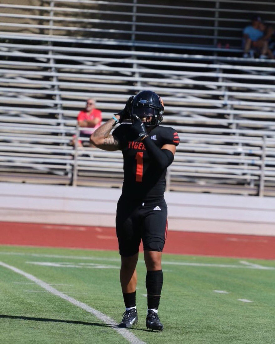 JUCO Football Frenzy tweet media