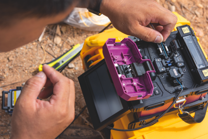 Feature | Fibre Yearbook | Bridging gaps: There is currently a shortage of skilled fibre professionals. How can we, as an industry, work towards addressing this? Keely Portway asks the question fibre-systems.com/feature/bridgi… <a href="/scte_Int/">SCTE ® Society for Broadband Professionals</a> <a href="/CableLabs/">CableLabs</a> <a href="/OTTltd/">OTT</a> <a href="/FibrePeople/">FibrePeople</a>