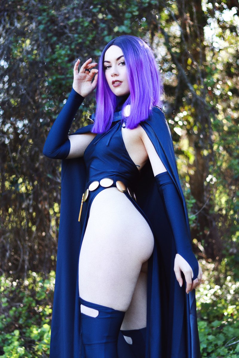 CosplayInfin's tweet image. :-) #Cosplay #Raven by the gorgeous @emmdavfro #comics #dccomics