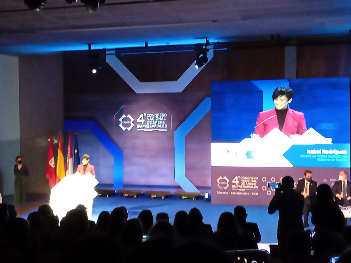 Inaugura la ministra de Política Territorial del Gobierno de España, Isabel Rodríguez . "Estamos en un momento de recuperación, de oportunidades" 

#4CongresoCEDAES