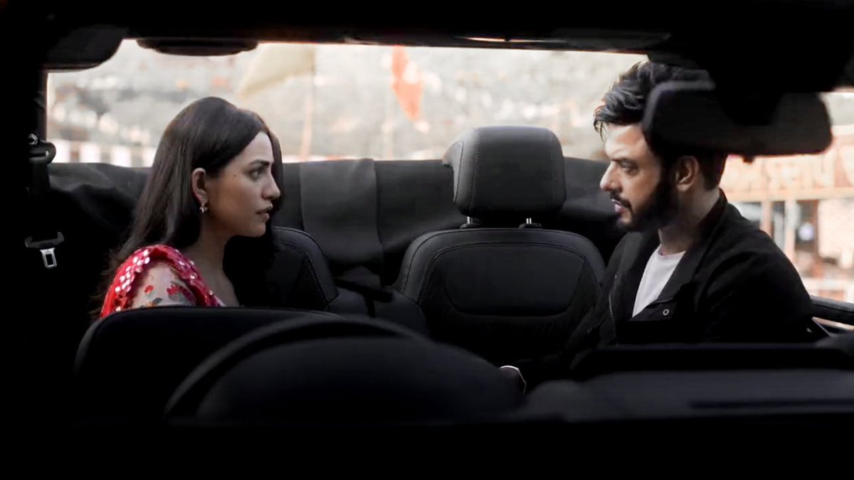 JDelightz's tweet photo. Parents โค
#ZindagiMereGharAana โข #AmriTam โข #ZGMA https://t.co/OlI5OGYCuI