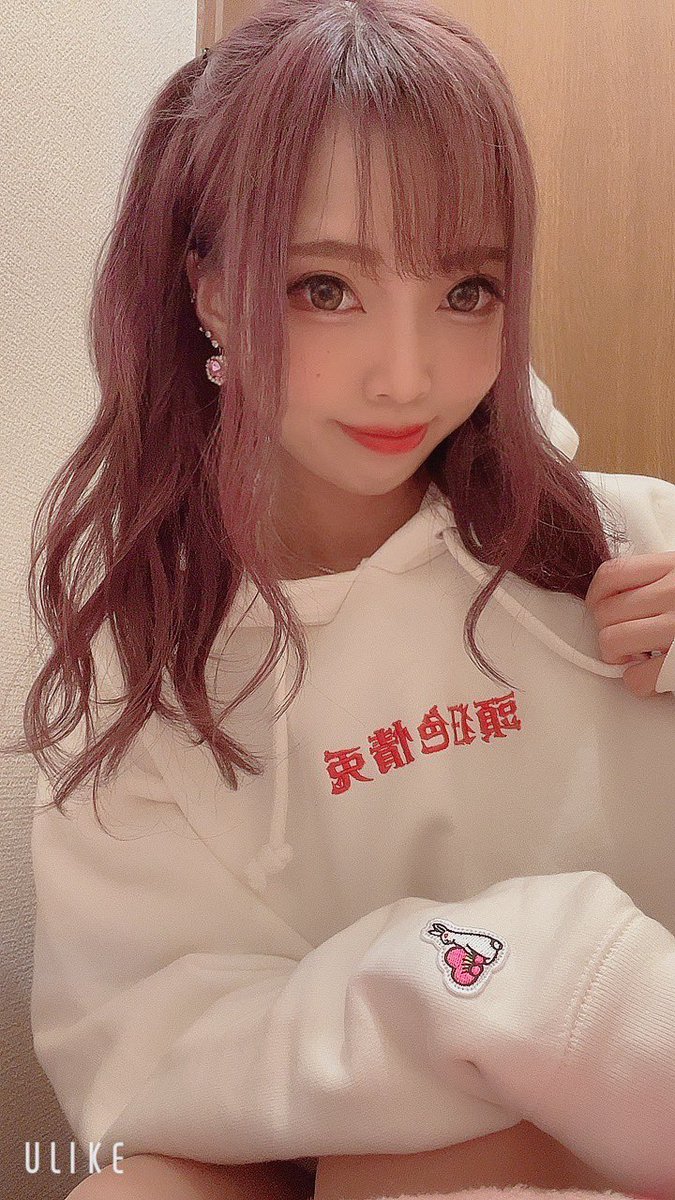 suzuki_Chanter's tweet photo. 🎄 ｡:+*.゜ 🎁 ｡:+*.゜ 🎅 ｡:+*.゜ 🌟

12月のすずきに会える日まとめました！

蕨でも秋葉原でも会えるし
私服でもバーテンダーでもメイドでも会えます✌️
2021年締めくくり、楽しんでいくしかないぜ💪
COSMIC BARの後半シフト出したらまた更新します👾

🌟 ｡:+*.゜ 🎅 ｡:+*.゜ 🎁 ｡:+*.゜ 🎄 https://t.co/a377t8xZhH