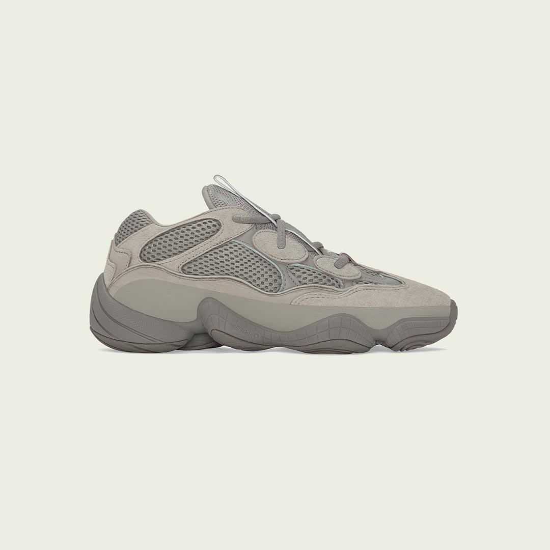 titoloshop's tweet photo. 2 days to go ⏳ Yeezy 500 *Ash Grey* by Kanye West releasing Saturday, December 4th online 8AM CET 📲  https://t.co/lGfuTE9rqy

sizerun 🏃🏽‍♀️ UK4 (36 2/3) - UK12 (47 1/3)
 🔎  GX3607

#titolo
#yeezy
#yeezy500
#ashgrey
#yzy
#kanyewest
#adidas
#titoloshop https://t.co/HuPOgQIQOJ
