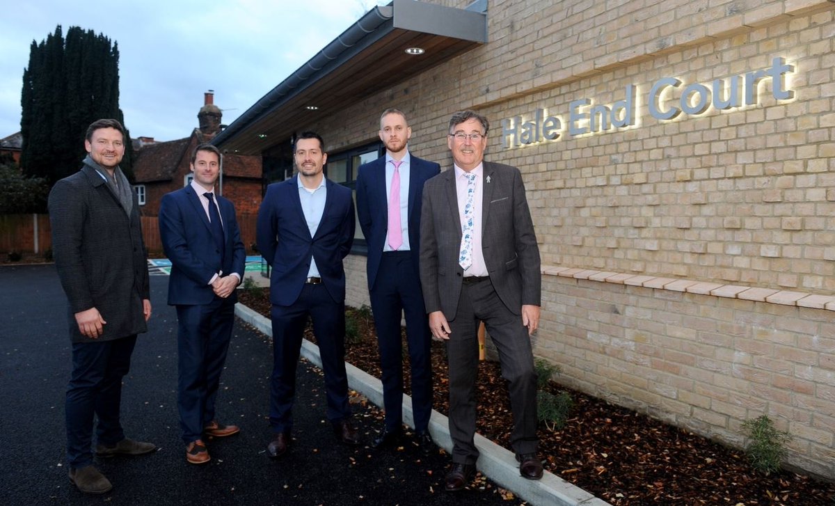 WillmottDixon's tweet image. Delighted to attend the opening of Hale End Court for @WokingCouncil by @CllrLiamLyons . Procured through @SCFframeworks, the £16.7m residential home provides independent living and extra care housing facilities in Old Woking, Surrey.

@HNWArchitects  @turnertownsend #SCFvalues