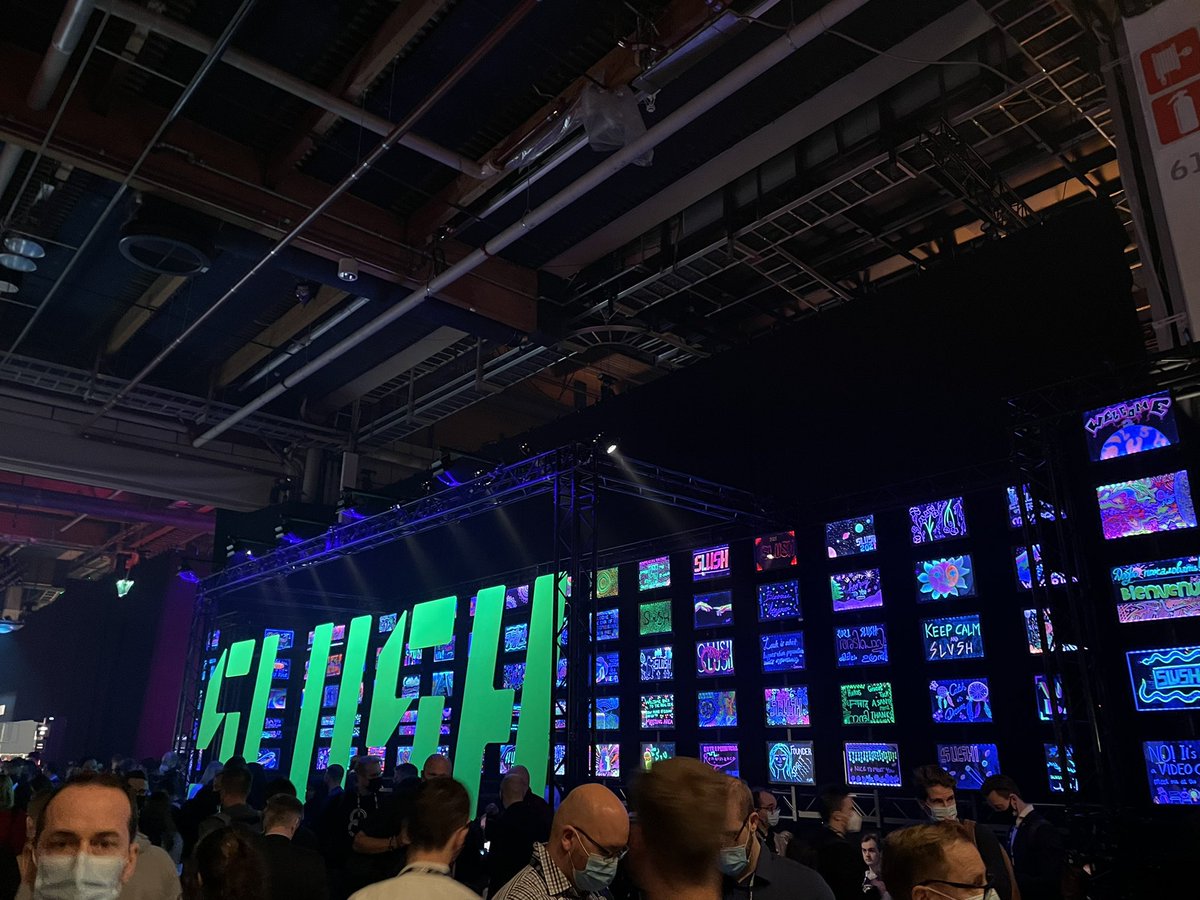 MindclipApp's tweet photo. We are @slush amazing. Meeting #investors and above all potential #clients. #WeAllHaveIssues #slush2021 #Slush21 #slush #MentalHealthMatters #MentalWellbeeing #Behaviour #feedback #teams #behaviourchange https://t.co/p8yC4IrZb3