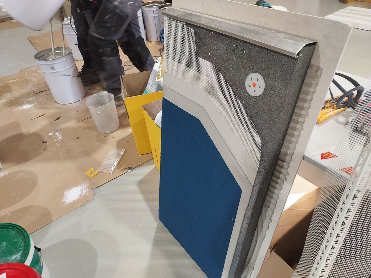 DanielPrezLope2's tweet photo. @SikaSpain Taller de formación #sate.
Después de la teoría ahora la práctica💪 . #aulaformacionsikasevilla,#rehabilitation https://t.co/bcSBGS5sDU