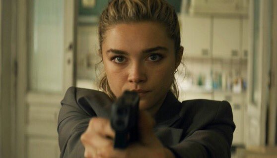 cptainlarson's tweet photo. meu sonho agora a yelena e a kate irritando o clint ##Hawkeye https://t.co/eC8apEHR2C