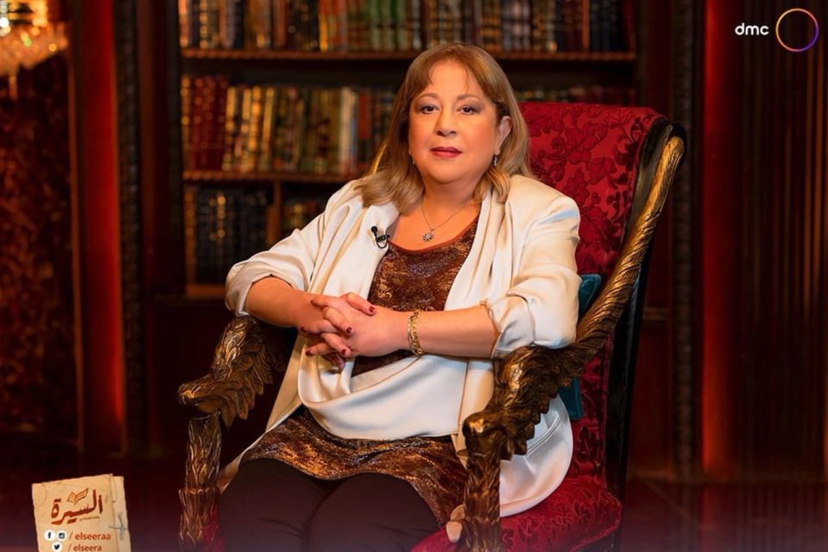 elseeraa's tweet photo. الجزء الأول من حلقة الفنانة الكبيرة #سمية_الألفي في برنامج #السيرة مع #وفاء_الكيلاني
بكرة الساعة 9:30 مساء على dmc https://t.co/PYaR7fa2s3