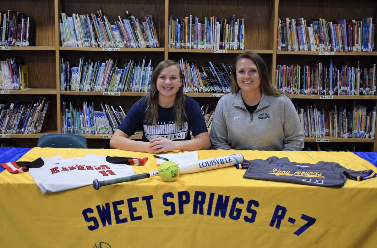 Jwinfrey04's tweet photo. Officially a Roadrunner!🤍💙 I can’t wait for this next chapter in my life! Thank you to everyone that has supported and helped me be the player I am today! I couldn’t be more excited to play the sport I love at the next level! @sfccSBcoach @sfccmoAthletics https://t.co/lhcvFXl6bp