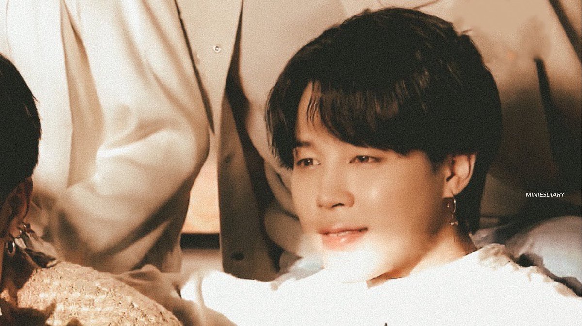 .･✿ face by jimin 🪞 tweet media