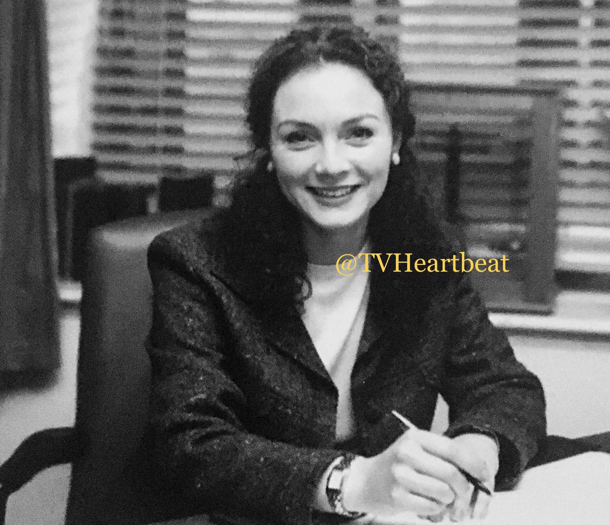 TvHeartbeat's tweet photo. Our #Heartbeat double bill continues from 6pm today on itv3…and is it love at first sight for our Aidensfield doctor? #LizMerrick @mcguckin_aislin ❤️ https://t.co/L8Pyqndy7y