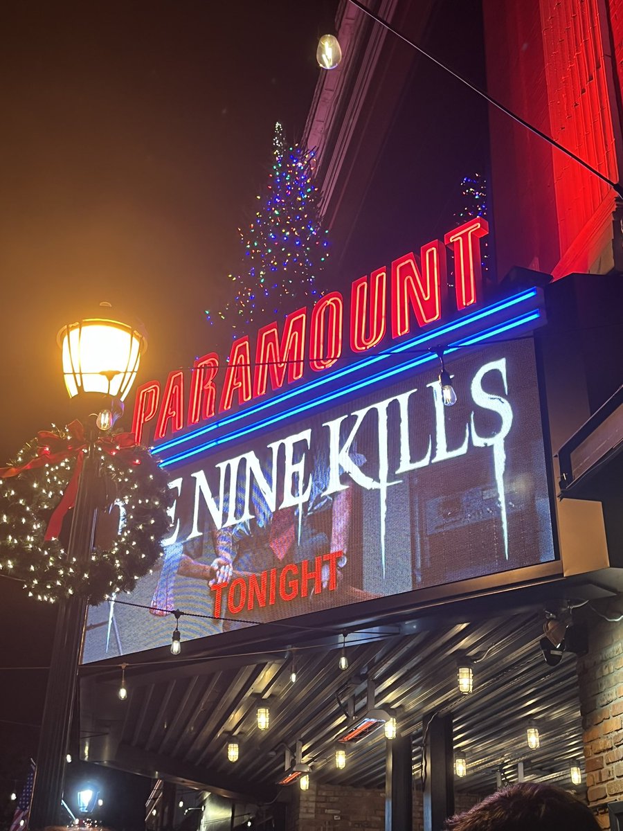 michywrites's tweet photo. second time seeing @ICENINEKILLS and they’ve never disappointed 💥 thanks for a sick show boys!! #michsawINKtoday https://t.co/RCSQJPWiei