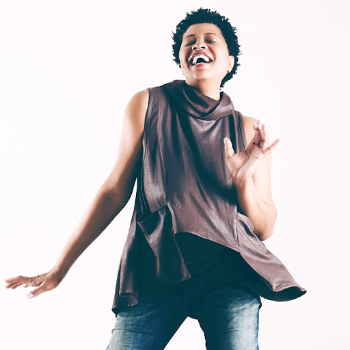 Happy Birthday   Lisa Fischer
1958 12 1                  63   Janelle Monáe
1985 12 1                  36 
