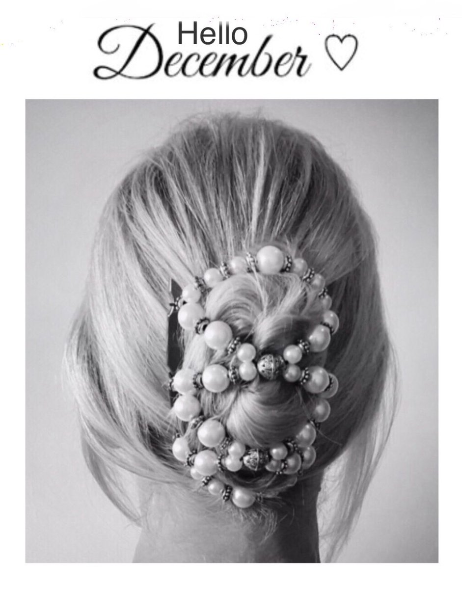 OriginalHairgem's tweet image. Hello December! ♡  Stunning double comb ‘Ornate Pearl’ from the HairgemShop.etsy.com   👱🏻‍♀️  etsy.me/33X8Y8m   ☺️🎄🎁

💫 ♡  #EarlyBiz # 🎄 #Christmas2021 #gifts 🎁 #giftsforher 💆🏻‍♀️ #stockingfillers #letterboxfriendly 📮