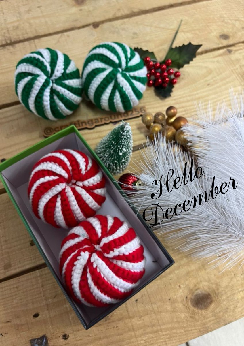 _CraftingAround's tweet image. Happy New Month 
#December #CountdowntoChristmas
