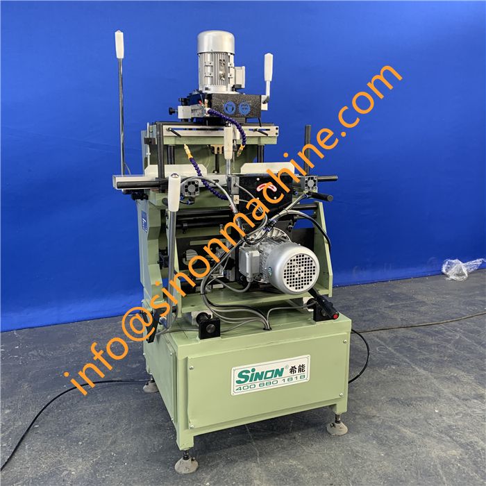SinonPvc's tweet image. aluminium profiles copy milling router for windows and doors
#copyrouter
#copymilllingmachine
#aluminiumwindowmachines 
info@sinonmachine.com