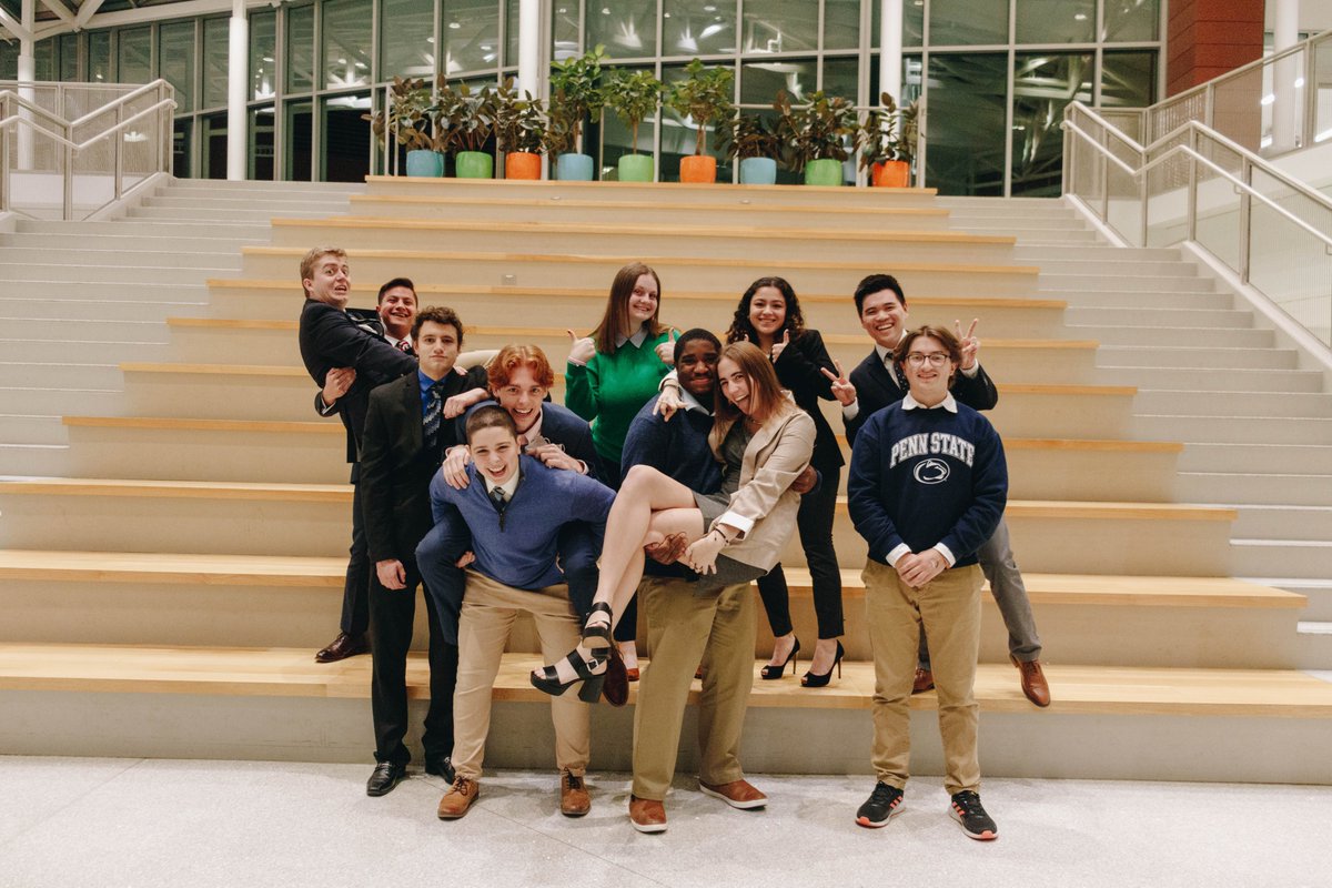 UPUA_Gov's tweet photo. Howdy folks! The silly gooses that are the Government Affairs Committee will be having our weekly meeting tomorrow after our relaxing break 🥳🥳🥳

We'll be having a shortened meeting tomorrow at 4:30pm in 113 Osmond lab! Meetings are public, so if you have time, please stop by! https://t.co/lCwT4sF0ch