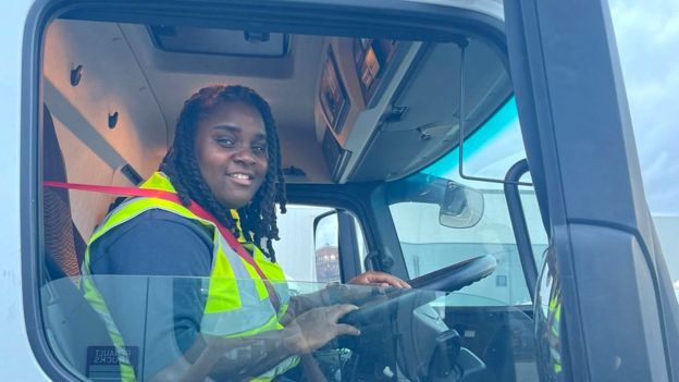 Prosper4Group's tweet photo. Only 1% of truck drivers in the UK are female. At a time when the country is facing a shortage of lorry drivers, there is a lot of potential to diversify the industry!

@AllanGPaterson @SocialistBLM

#labour #uk #drivers #womenatwork https://t.co/4yh42GH2yT https://t.co/1ROHZDGIZa