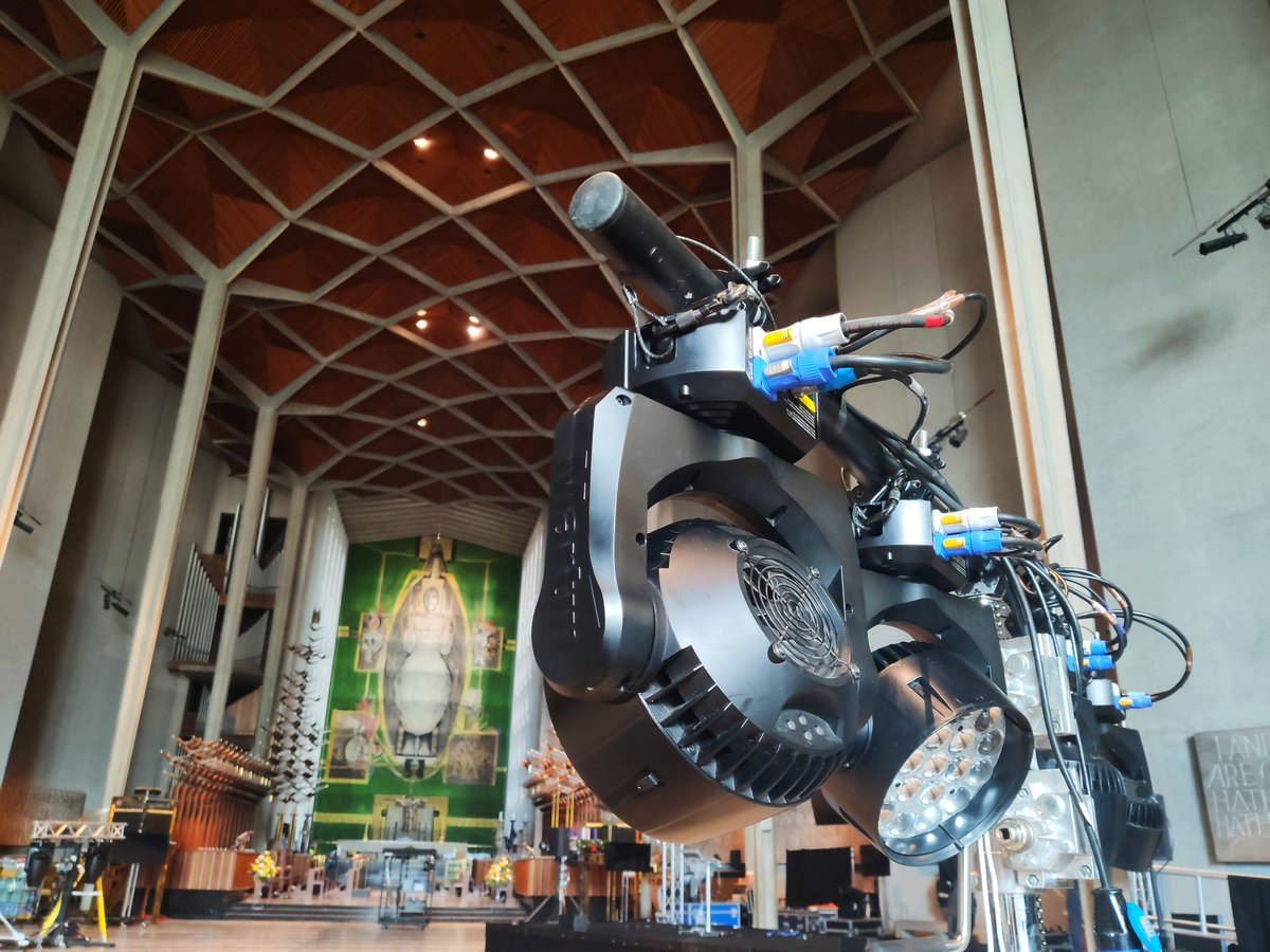 Coventry2021's tweet image. Set up is underway for today&apos;s #TurnerPrize ceremony. ✨

Follow this thread for live updates from @CovCathedral, @The_Herbert and @DrapersHallCov throughout the day!

Don&apos;t forget you can tune into the broadcast from 7.15pm: bbc.co.uk/programmes/m00…
