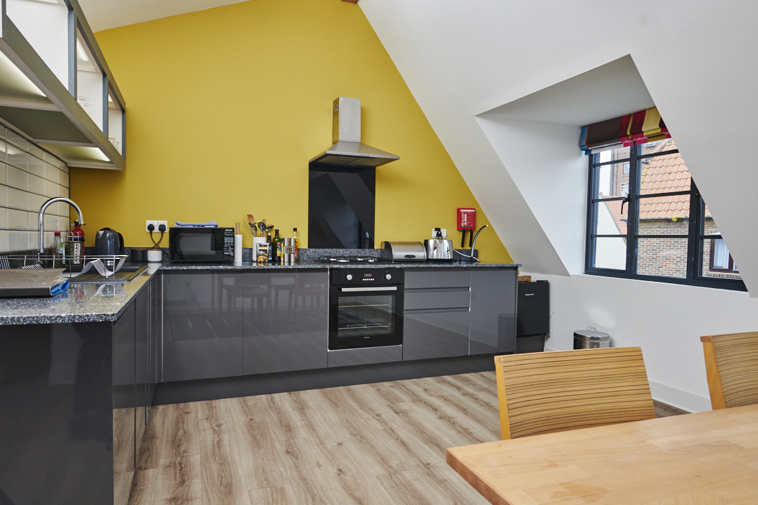 hudsonarch's tweet photo. Did you know there's an apartment you can stay in at the top of the Groundwork Gallery (@GroundworkKL) in King's Lynn, designed by #HudsonArchitects?
https://t.co/EJj5rawlij
#holidayrental #groundworkgallery #kingslynn #visitnorfolk #visitkingslynn https://t.co/jOAtQqYAEV