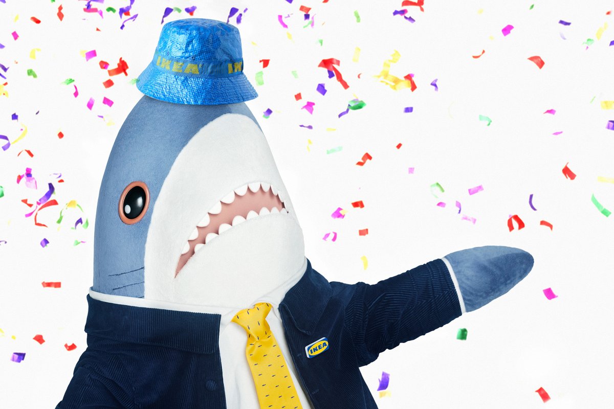 Ikeaの商品cmにフェミニストが激怒し炎上 女性が跪いて給仕している 妻が召使いや奴隷のよう Togetter