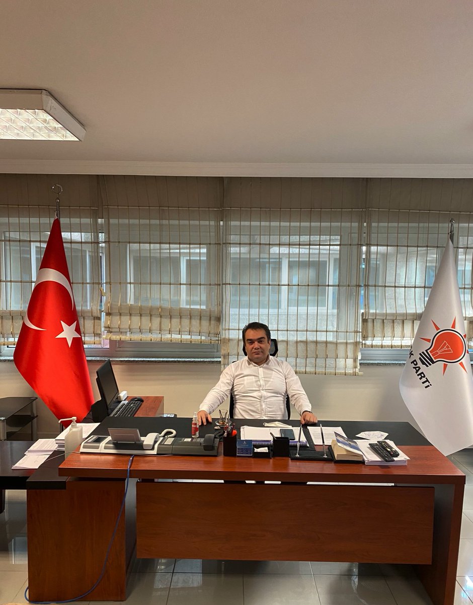 ABBAKGrup's tweet photo. Ankara Büyükşehir Belediyesi
AK Parti Grubunda, bugün nöbetçi  Meclis Üyemiz Sn. Serkan Atasoy.

Büyükşehir Meclis üyelerimiz Grup Nöbetinde, hemşehrilerimizin hizmetindeyiz https://t.co/2p54B1dNV3