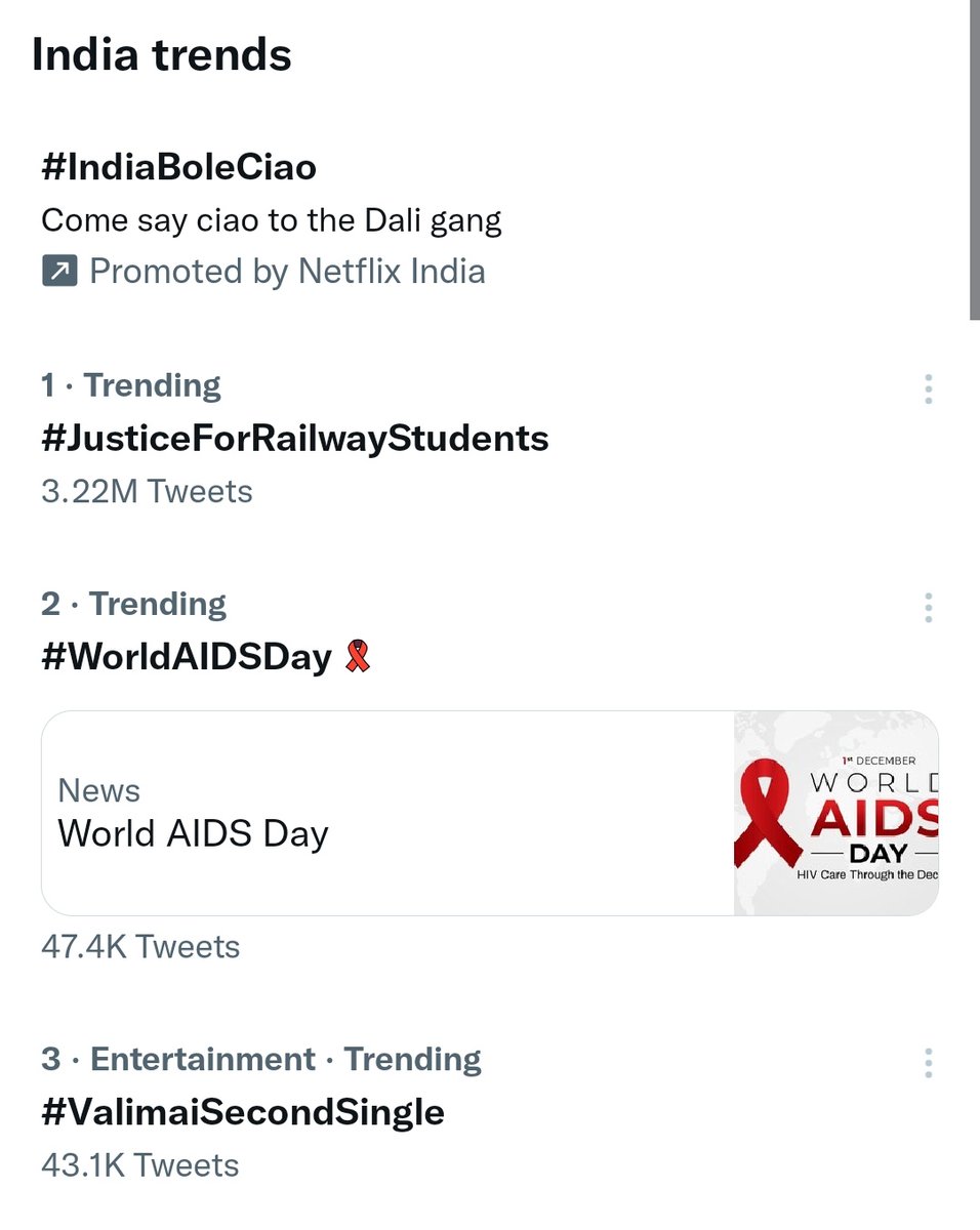 The_Mooknayak's tweet photo. #JusticeForRailwaysStudents is trending on top 👇 https://t.co/jTLGayNfAd