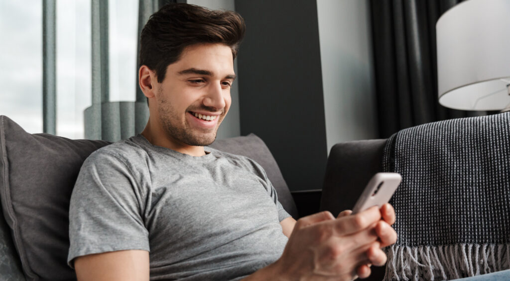 ChatbotConsult's tweet photo. One-way messaging is dead. 

Connect with your customers by utilising proactive messaging to ensure that all questions can be answered within their preferred channel 📲

Read more here 👉https://t.co/ynI7iK5kvu

#ebot7 #conversationalAI #chatbots #proactivemessaging https://t.co/jLZr4eu0yg