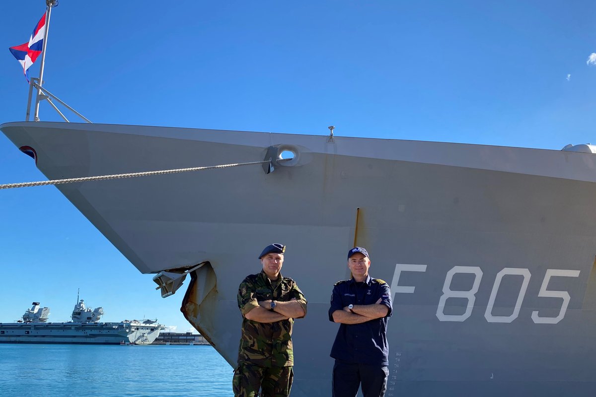 Ministerie van Defensie (@defensie) on Twitter photo De mannen en vrouwen van <a href="/HNLMS_Evertsen/">Zr.Ms. Evertsen</a> zijn bijna thuis. Het marineschip, dat in de afgelopen 6 maanden o.a. naar Japan 🇯🇵, Guam 🇺🇸, Singapore 🇸🇬 en India 🇮🇳 voer, maakte een laatste stop in Palma de Mallorca 🇪🇸. <a href="/CDS_Defensie/">Generaal Onno Eichelsheim</a> ging alvast bij hen kijken. defensie.nl/actueel/nieuws… De mannen en vrouwen van <a href="/HNLMS_Evertsen/">Zr.Ms. Evertsen</a> zijn bijna thuis. Het marineschip, dat in de afgelopen 6 maanden o.a. naar Japan 🇯🇵, Guam 🇺🇸, Singapore 🇸🇬 en India 🇮🇳 voer, maakte een laatste stop in Palma de Mallorca 🇪🇸. <a href="/CDS_Defensie/">Generaal Onno Eichelsheim</a> ging alvast bij hen kijken. defensie.nl/actueel/nieuws…