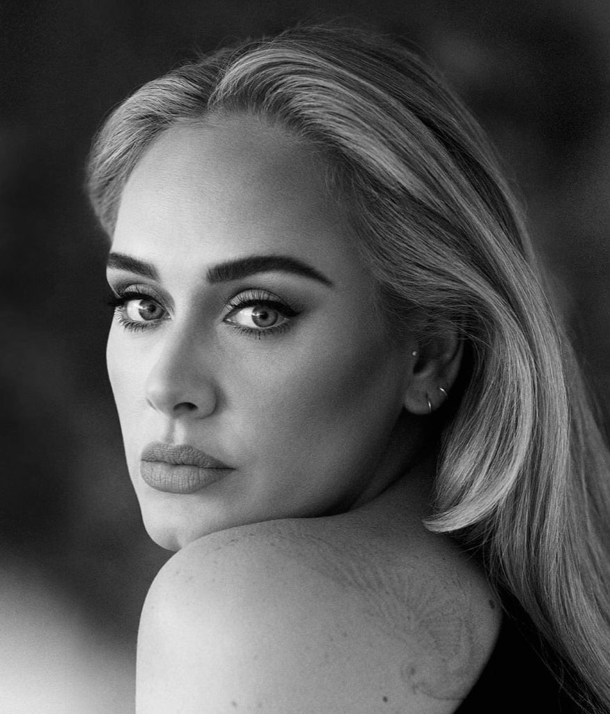 AdeleNowuk's tweet image. ‘30’ by @Adele is the fastest album to cross 1M units in the United States this decade.