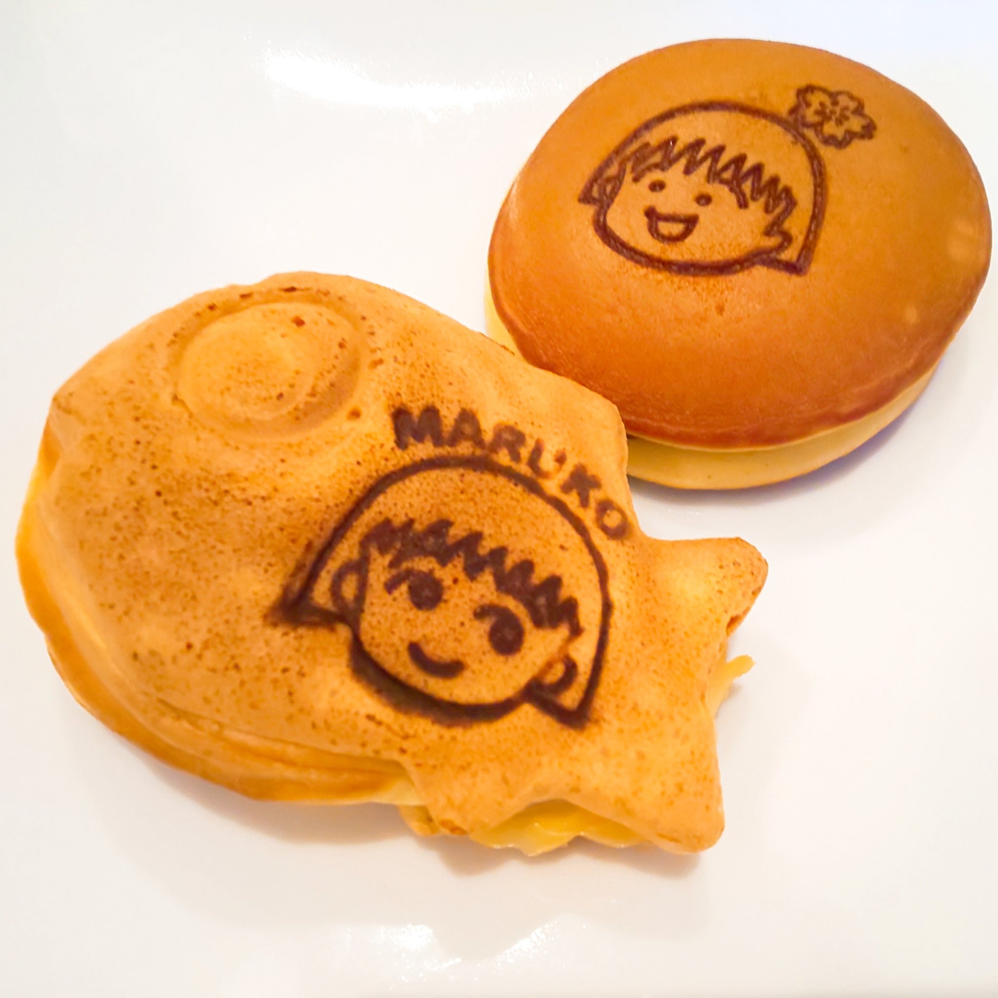 ちびまる子ちゃん 公式 ランドマークの大人クリスマス 横浜くりこ庵 焼印入りたい焼き1個 0 プリン味のクリームは甘すぎず ペロリ 口福堂 ちびまる子ちゃんどら焼き1個 194 しっとりと艶やかなつぶあんがたっぷり あったか いお茶 ちびまる子ちゃん 公式 ランドマークの大人クリスマス 横浜くりこ庵 焼印入りたい焼き1個 0 プリン味のクリームは甘すぎず ペロリ 口福堂 ちびまる子ちゃんどら焼き1個 194 しっとりと艶やかなつぶあんがたっぷり あったか いお茶